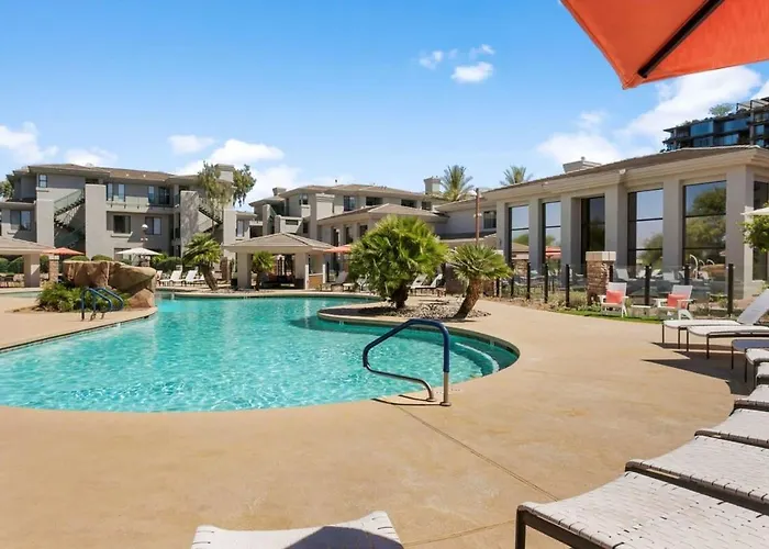 2br Cozysuites At Kierland Commons With Pool #05 Scottsdale
