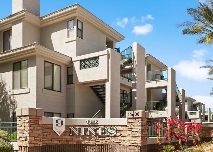 2br Cozysuites At Kierland Commons With Pool #05 *